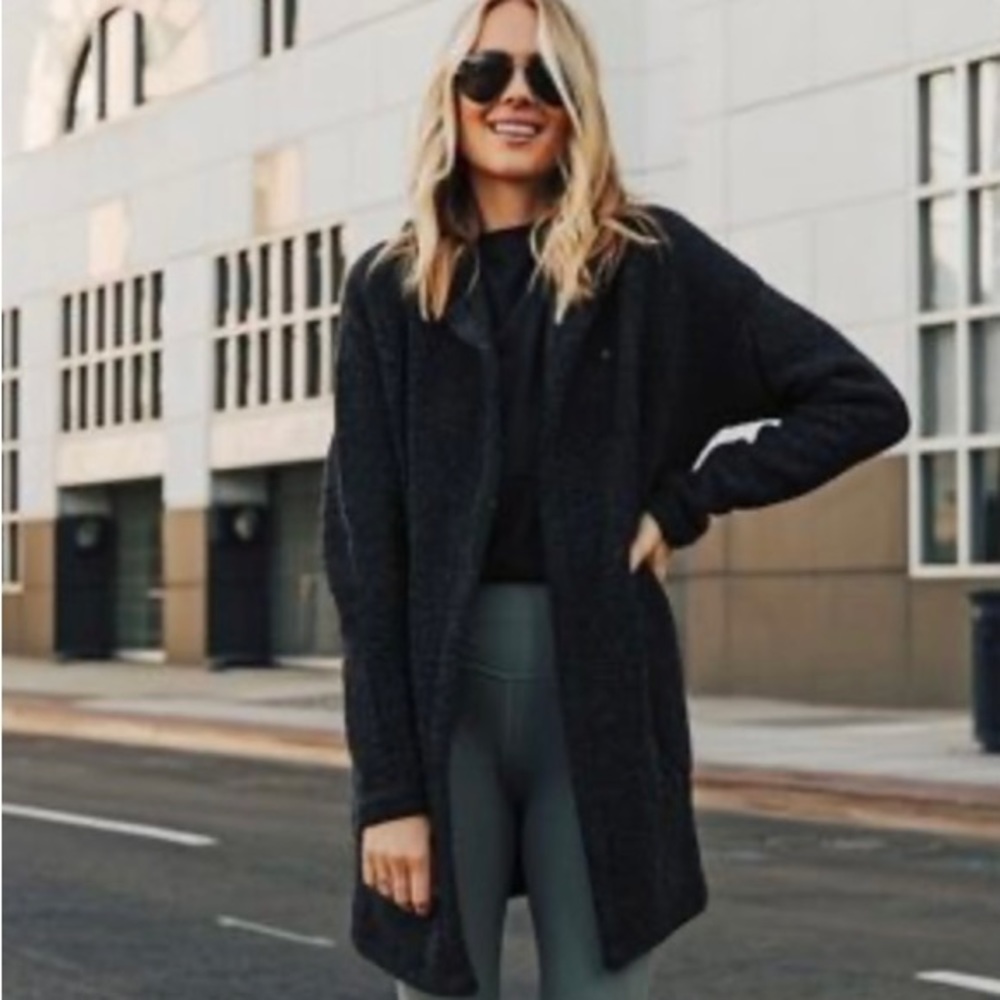 Lululemon Sincerely Sherpa Wrap XS